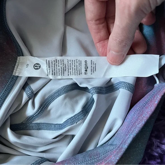 Lululemon Fast and Free High-Rise Tight 25” Pockets *Updated - Picture 7 of 9